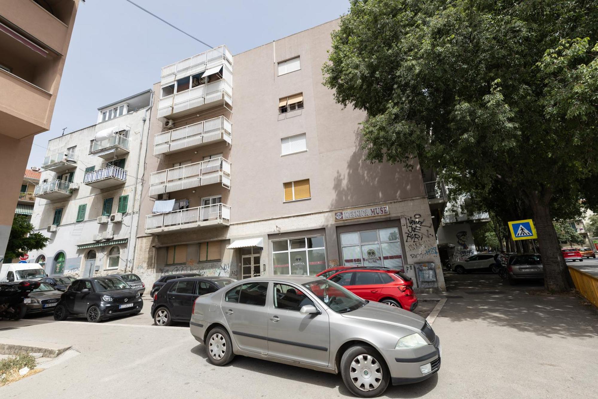Apartment Central To Beach & Old Town Split Exterior photo